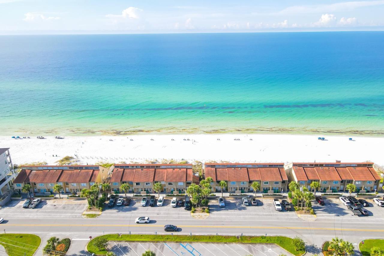 Casa de Férias Dolphin Run At Reef Townhomes